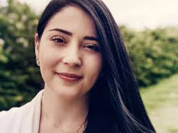 Foto de Juliana M., compradora da coleção Sevora